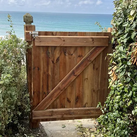 Le Bruit Des Vagues Sciotot Tatil Evi