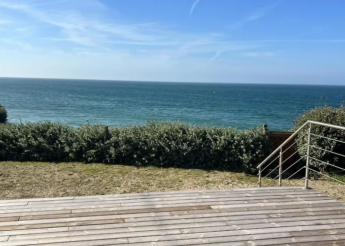 בית נופש Le Bruit Des Vagues Sciotot *